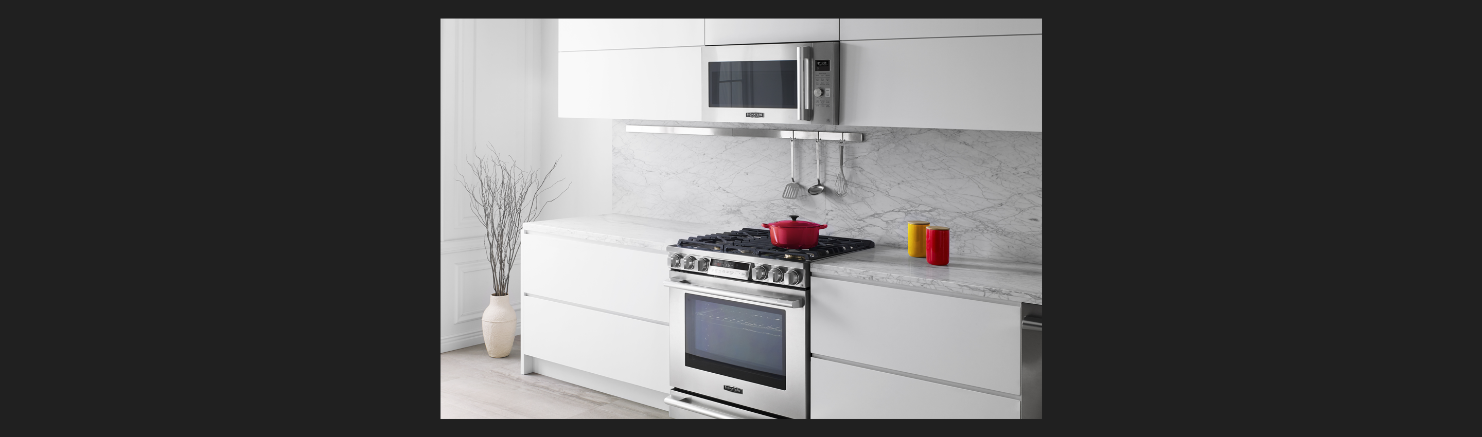 Over The Range OTR Microwave Signature Kitchen Suite